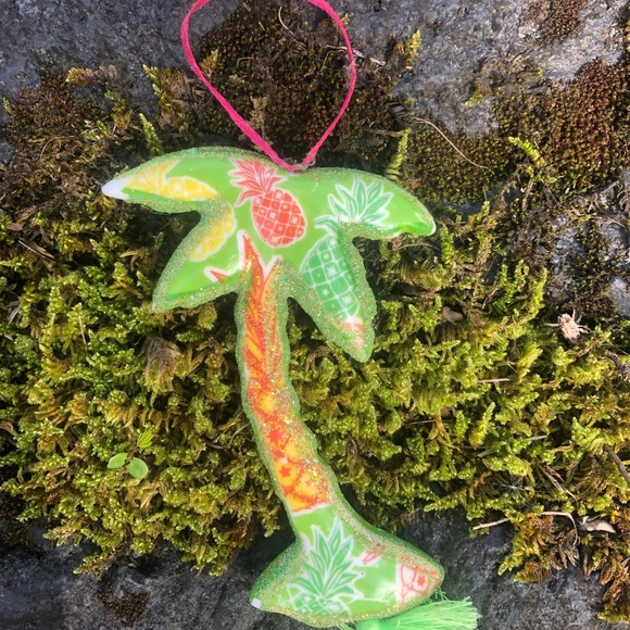 Vtg Palm Tree Ceramic Christmas Ornament Pink Green Glass Artisan Hand Painted - Picture 2 of 5